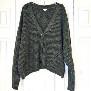 Women's Green V-Neck Sweater